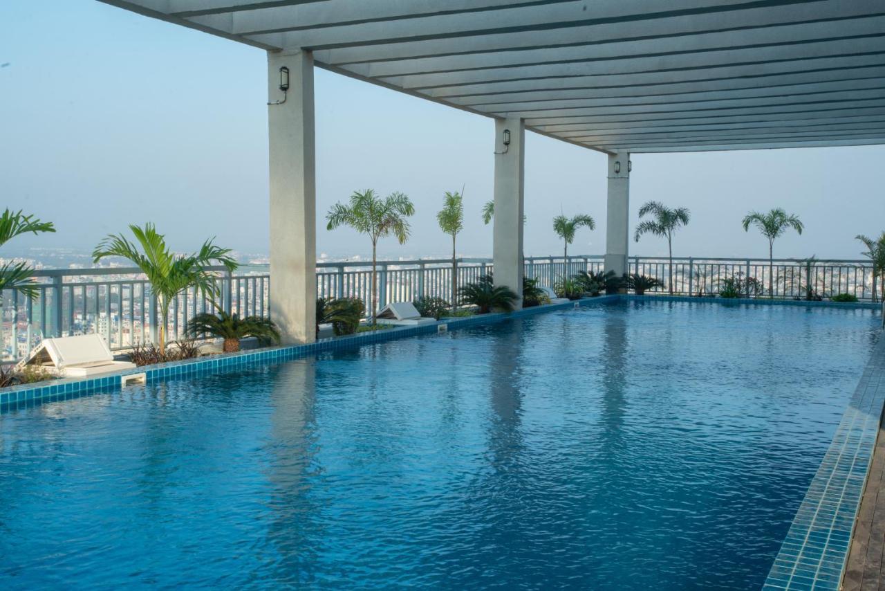 Grand Park Hotel 5*